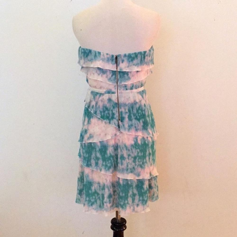 SOLD! 🔥 SALE! Pins and Needles Drifter Dress - Picture 3 of 7